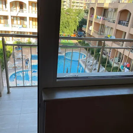 Vip Classic, Sunny מלון דירות *