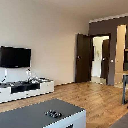 Vip Classic, Sunny מלון דירות